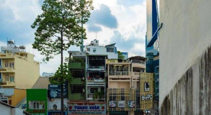 Tuan Viet Hotel Dinh Tien Hoang Хошимин Экстерьер фото