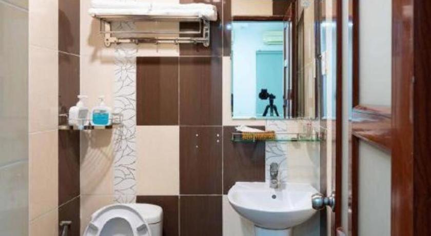 Tuan Viet Hotel Dinh Tien Hoang Хошимин Экстерьер фото